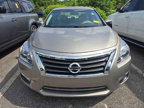 Saharan Stone Metallic 2013 Nissan Altima 2.5 SV