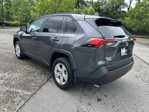 Magnetic Gray Metallic 2019 Toyota RAV4 XLE
