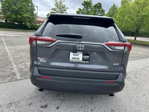 Magnetic Gray Metallic 2019 Toyota RAV4 XLE