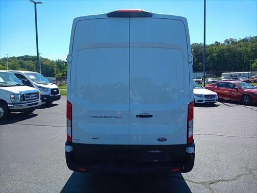 2022 Ford Transit-250 Base