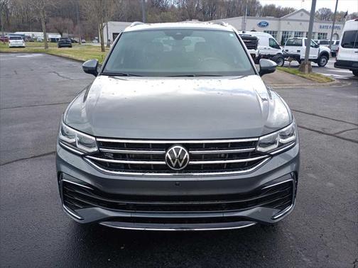 2022 Volkswagen Tiguan 2.0T SEL R-Line 4MOTION
