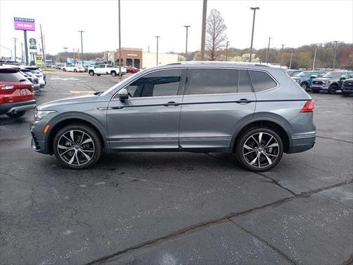 2022 Volkswagen Tiguan 2.0T SEL R-Line 4MOTION