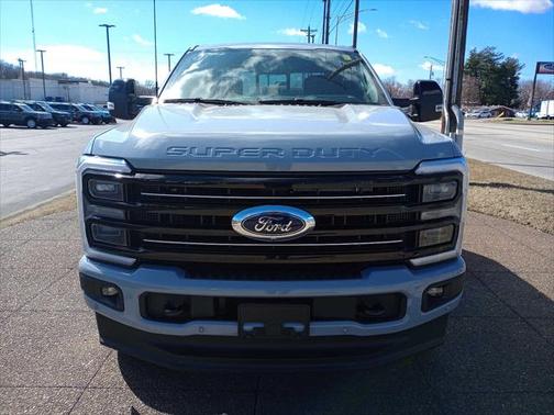 2025 Ford F-250 Platinum