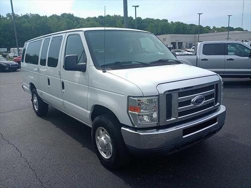 2014 Ford E350 Super Duty XLT