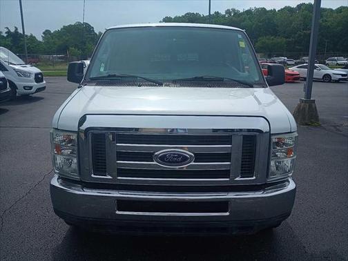 2014 Ford E350 Super Duty XLT