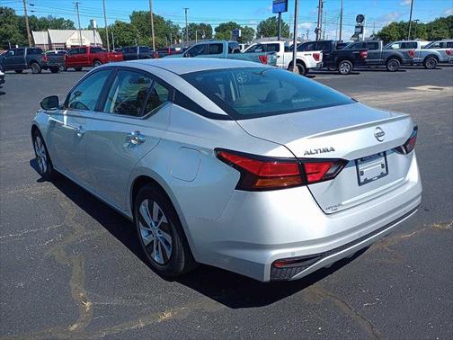 2023 Nissan Altima S FWD