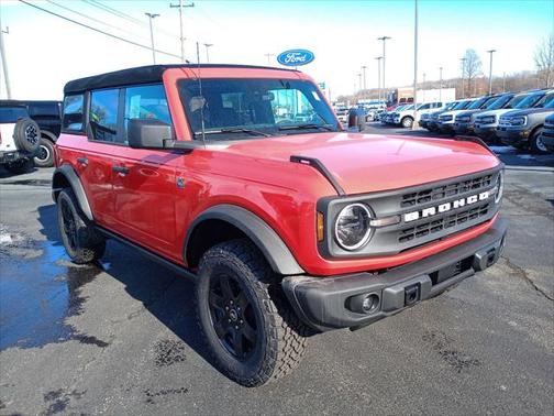 2024 Ford Bronco Black Diamond