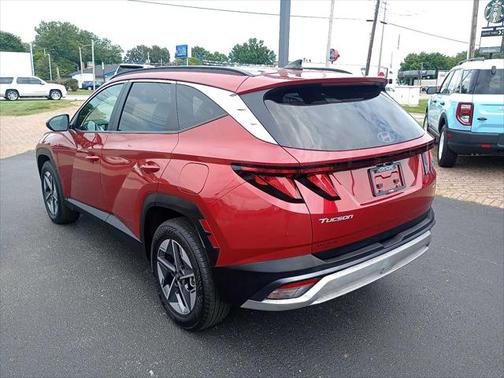 2025 Hyundai TUCSON SEL