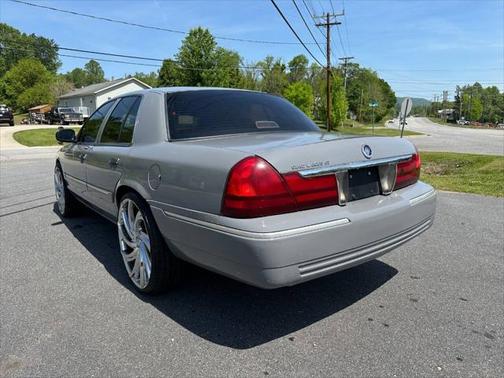 2004 Mercury Grand Marquis GS