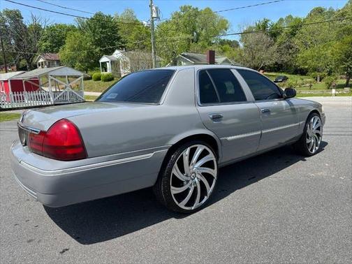 2004 Mercury Grand Marquis GS