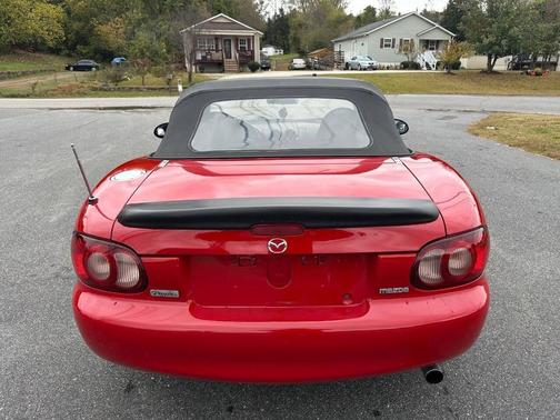 2002 Mazda MX-5 Miata Cloth