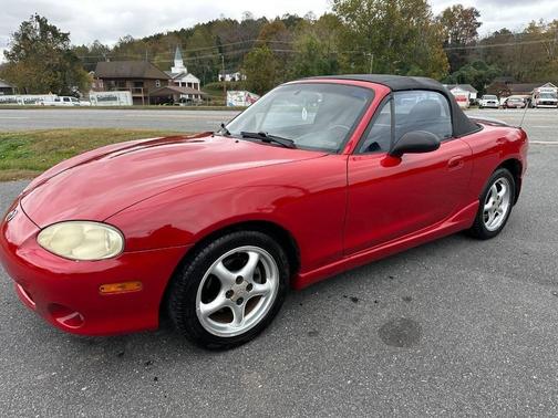 2002 Mazda MX-5 Miata Cloth