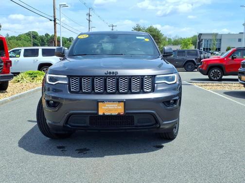 Granite Crystal Clearcoat Metallic 2020 Jeep Grand Cherokee Altitude