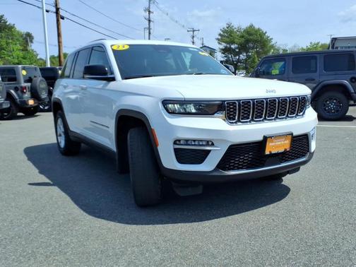 Bright White Clearcoat 2023 Jeep Grand Cherokee Limited