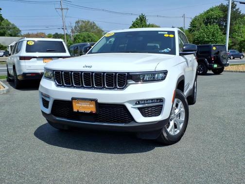Bright White Clearcoat 2023 Jeep Grand Cherokee Limited
