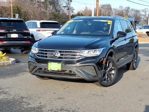 2023 Volkswagen Tiguan 2.0T SE