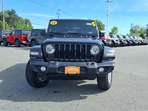 Black Clearcoat 2022 Jeep Wrangler Unlimited Sport