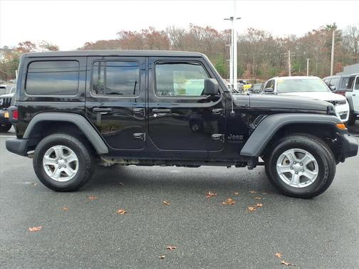 2022 Jeep Wrangler Unlimited Sport