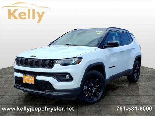 Bright White Clearcoat 2024 Jeep Compass Latitude