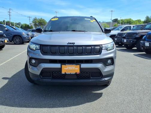 Billet Silver Metallic Clearcoat 2022 Jeep Compass Altitude