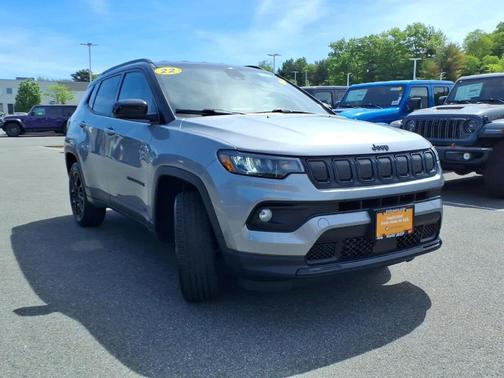 Billet Silver Metallic Clearcoat 2022 Jeep Compass Altitude