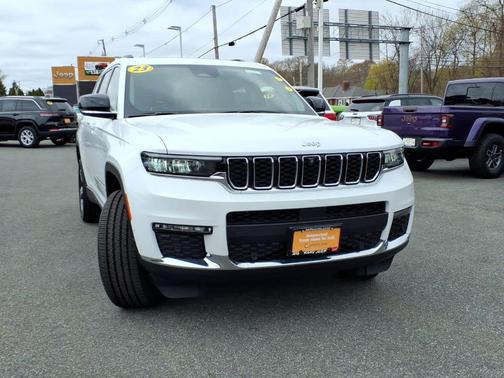 Bright White Clearcoat 2023 Jeep Grand Cherokee L Limited