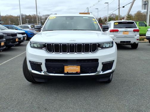 Bright White Clearcoat 2023 Jeep Grand Cherokee L Limited
