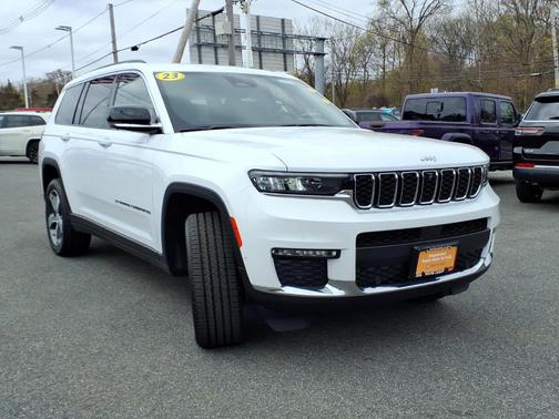 Bright White Clearcoat 2023 Jeep Grand Cherokee L Limited