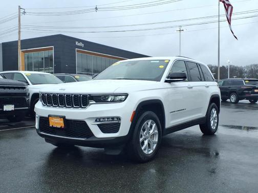 Bright White Clearcoat 2023 Jeep Grand Cherokee Limited