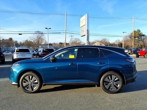 2025 Nissan Murano SL