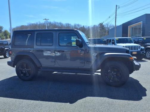 2022 Jeep Wrangler Unlimited Sport