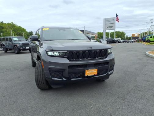 2023 Jeep Grand Cherokee L Laredo