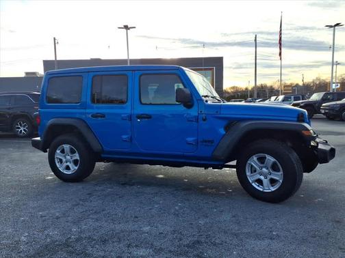 2022 Jeep Wrangler Unlimited Sport