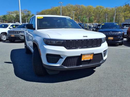 2023 Jeep Grand Cherokee Altitude
