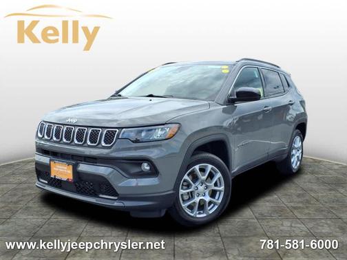 2023 Jeep Compass Latitude Lux