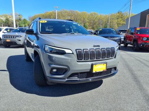 2023 Jeep Cherokee Altitude Lux