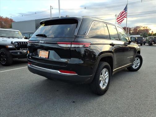2023 Jeep Grand Cherokee Laredo