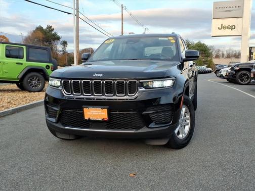 2023 Jeep Grand Cherokee Laredo