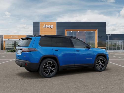 2026 Jeep Cherokee Overland