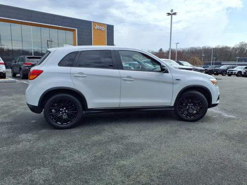 2017 Mitsubishi Outlander Sport LE