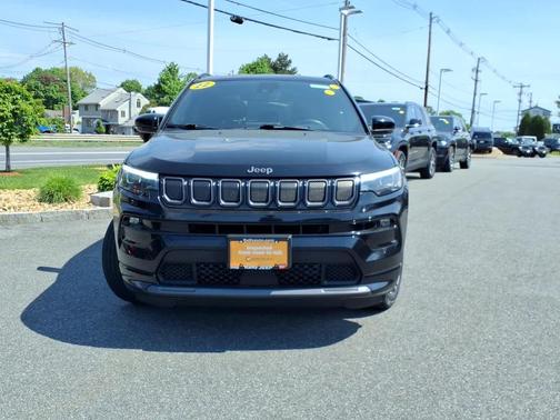 Diamond Black 2022 Jeep Compass Altitude