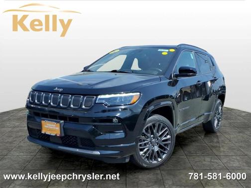 Diamond Black 2022 Jeep Compass Altitude
