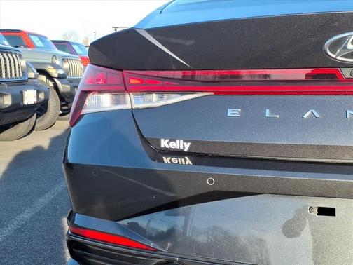 2022 Hyundai ELANTRA Limited