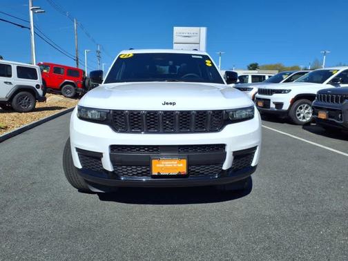 2023 Jeep Grand Cherokee L Laredo