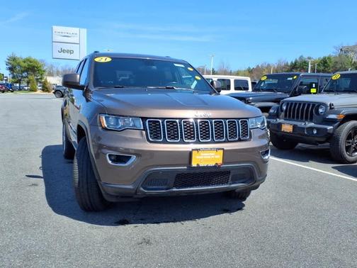 2021 Jeep Grand Cherokee Laredo E