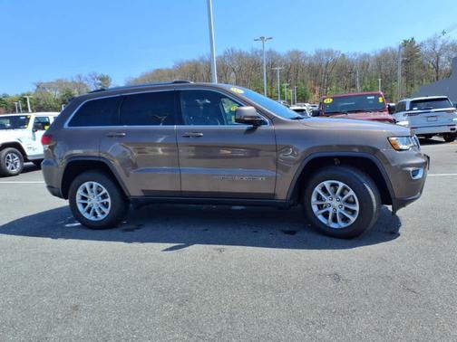 2021 Jeep Grand Cherokee Laredo E