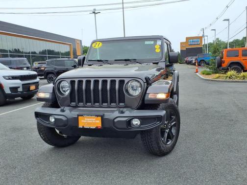 2021 Jeep Wrangler Unlimited Sahara Altitude