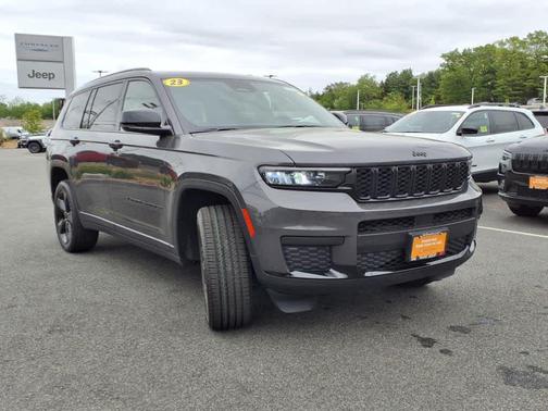 2023 Jeep Grand Cherokee L Laredo