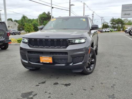 2023 Jeep Grand Cherokee L Laredo