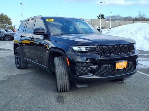 2023 Jeep Grand Cherokee Altitude